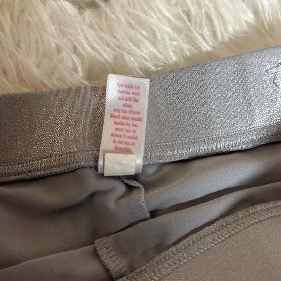 Justice Active compression shorts (10 & 12) All in Motion S(6/7) - Picture 4 of 10